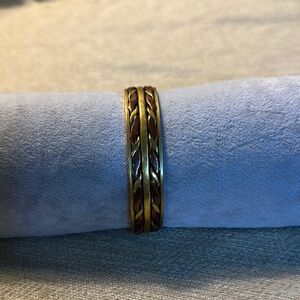 Elegant vintage two tone Copper and Brass Bracelet